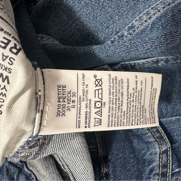 Gap ‘90’s Loose Fit Cargo Mid Rise Blue Denim Jeans Waist 30 Petite Women’s - Picture 13 of 13